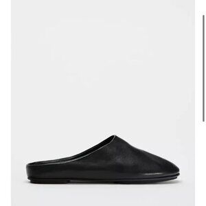 ZARA Flat Leather Slingback Shoes (Women’s Size 7.5)